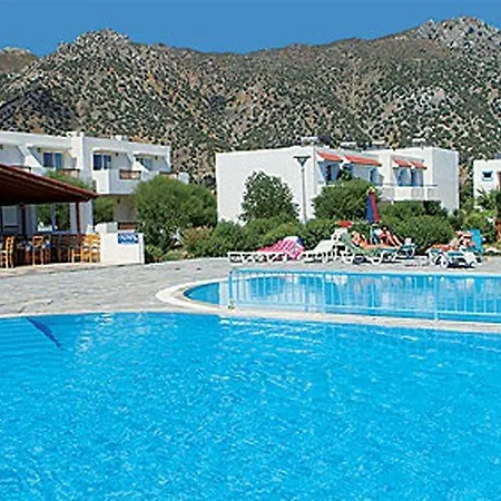 Evripides Village 酒店