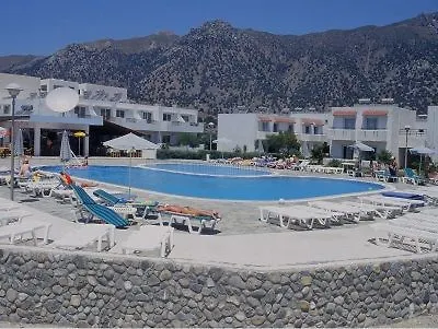 Evripides Village מלון