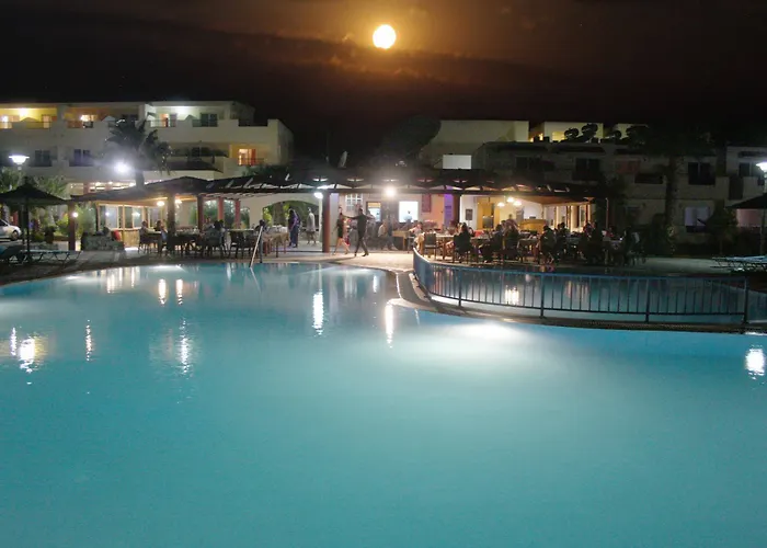 מלון Evripides Village Kardamena (Kos)