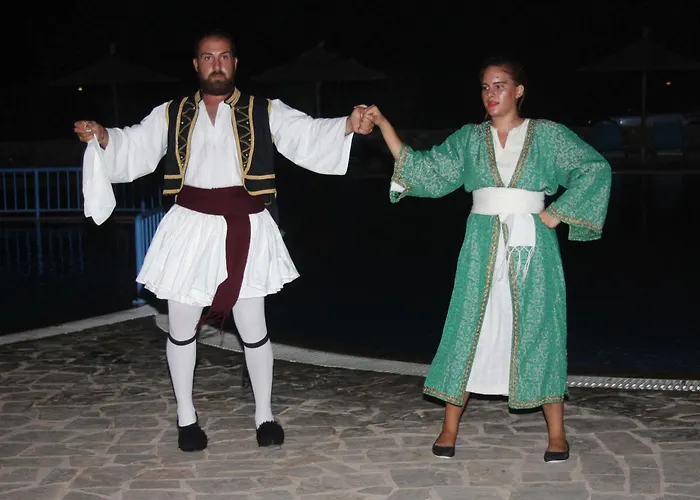 Evripides Village מלון 4*