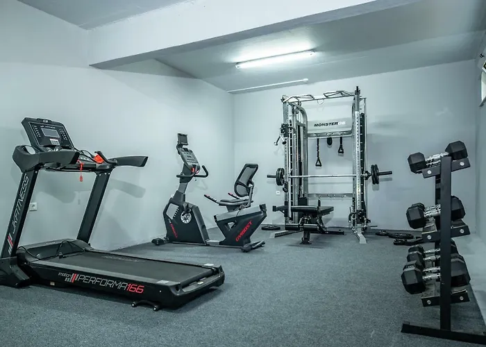 Evripides Village מלון