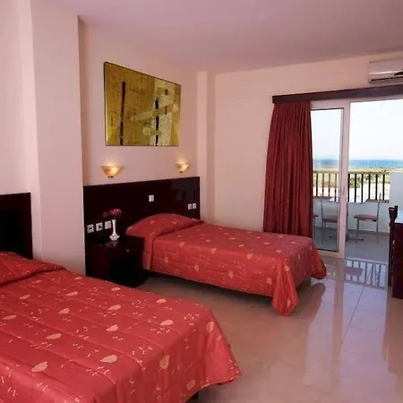 Evripides Village Otel 4*